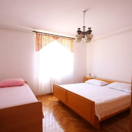 App Julia Apartamento Kanfanar